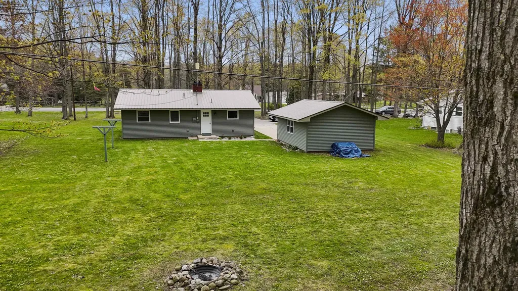 3562 E M-55 Cherry Grove Township MI 49601