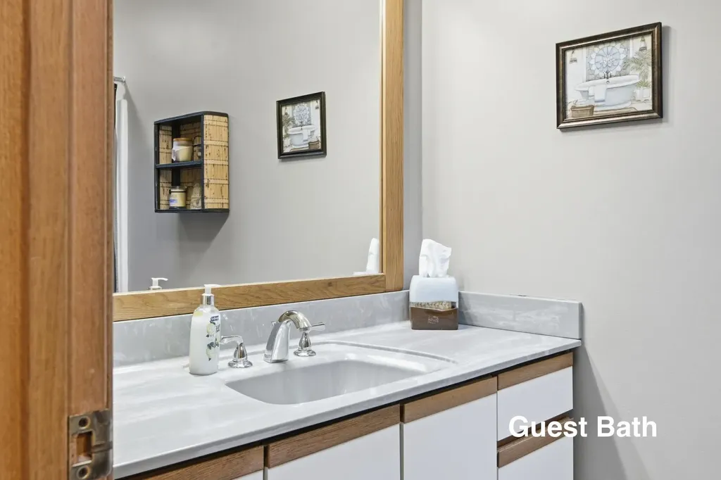 776 W Blackberry Lane Suttons Bay Township MI 49682
