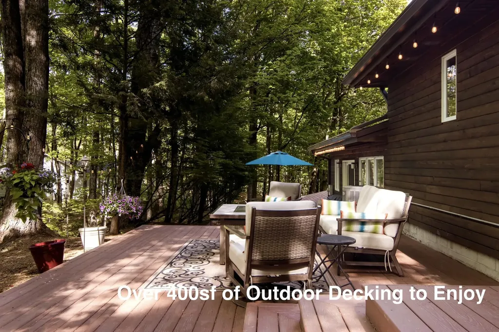 776 W Blackberry Lane Suttons Bay Township MI 49682