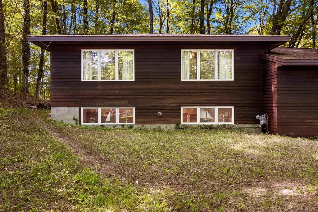776 W Blackberry Lane Suttons Bay Township MI 49682