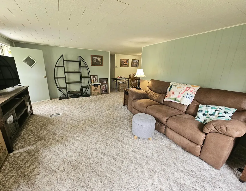 4774 S Lachance Road Lake Township MI 49651