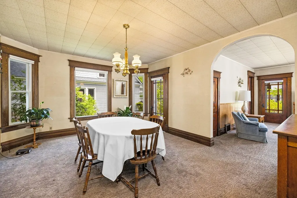 1026 W Front Street Traverse City City MI 49684