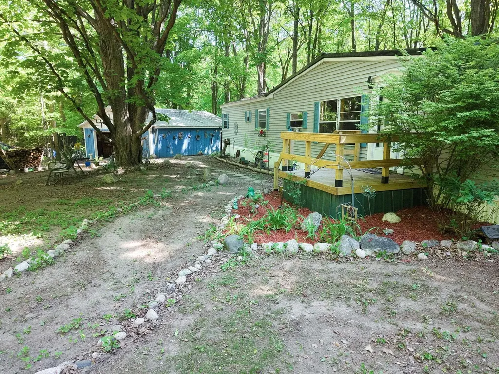 13517 Viaduct Road Cleon Township MI 49625