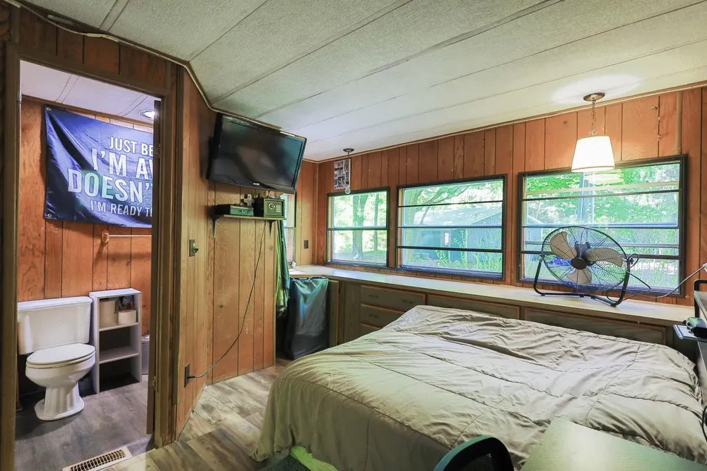13517 Viaduct Road Cleon Township MI 49625
