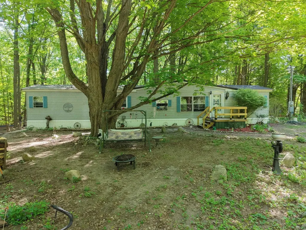 13517 Viaduct Road Cleon Township MI 49625