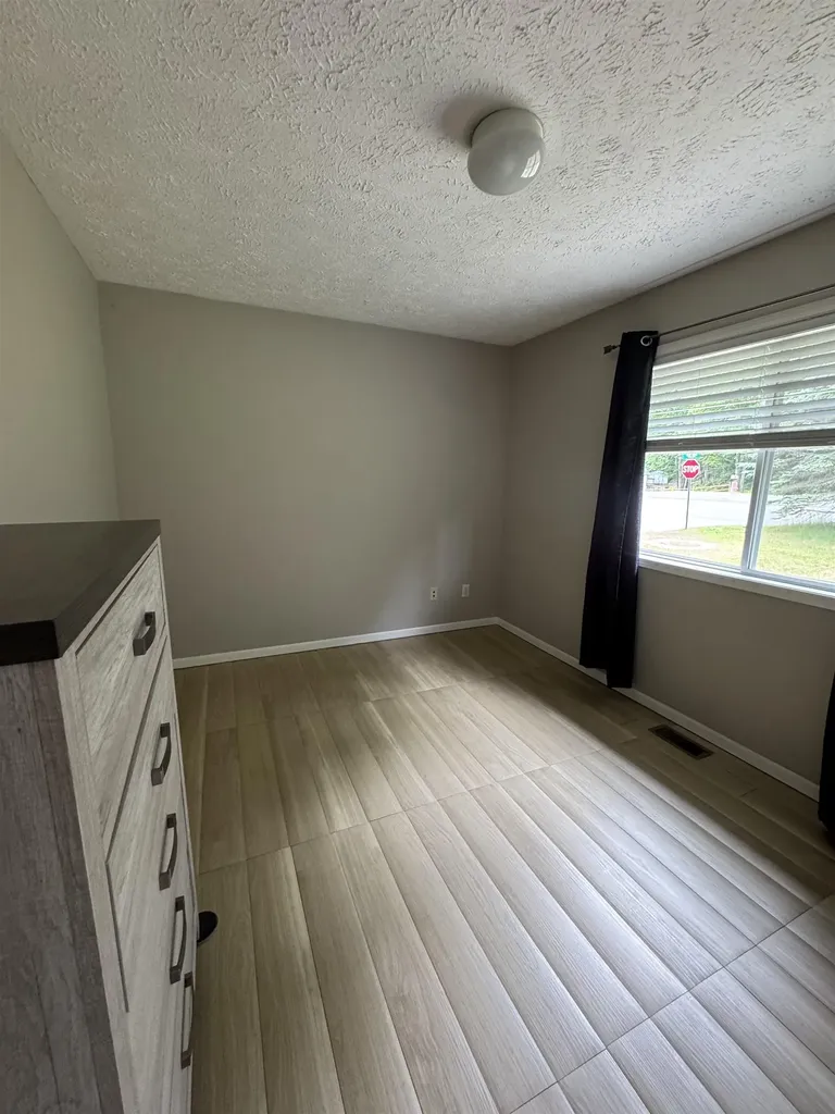 3751 Vale Drive East Bay Township MI 49686