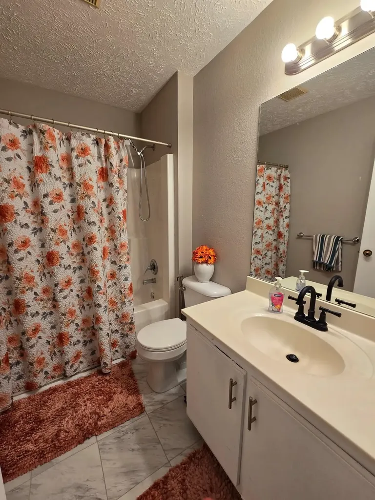3751 Vale Drive East Bay Township MI 49686