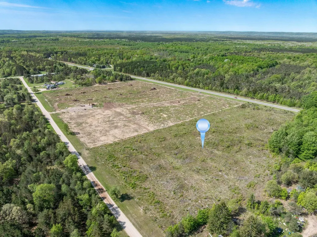 00 M-37 Springville Township MI 49668