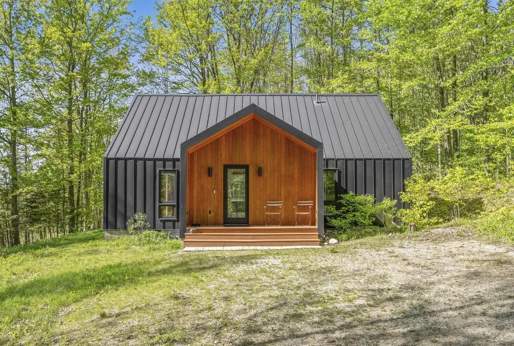 5091 Miles Road South Arm Township MI 49727