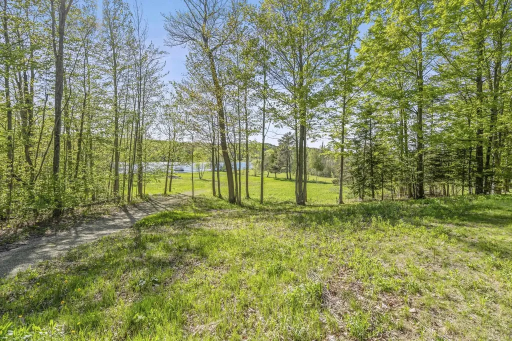 5091 Miles Road South Arm Township MI 49727