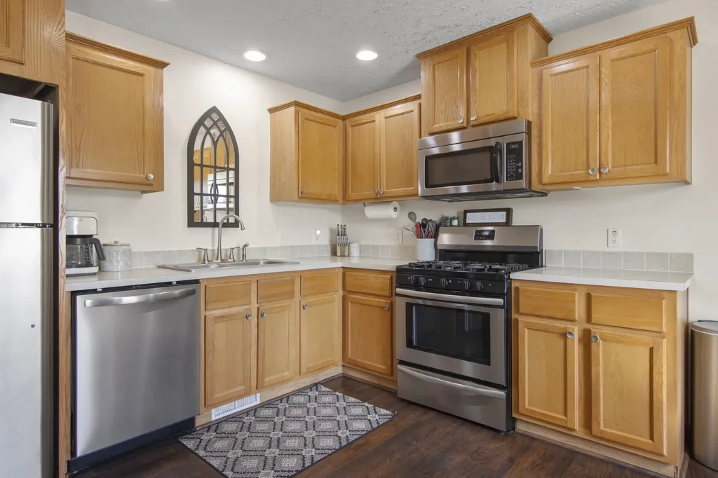 8504 S Elizabeth Drive Kasson Township MI 49664