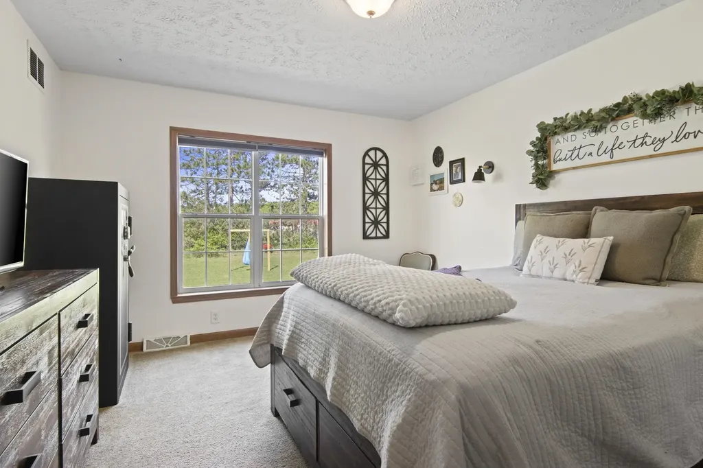8504 S Elizabeth Drive Kasson Township MI 49664