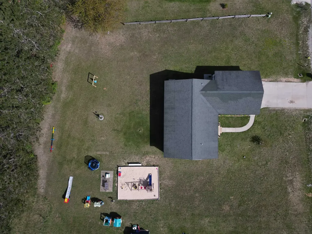 8504 S Elizabeth Drive Kasson Township MI 49664