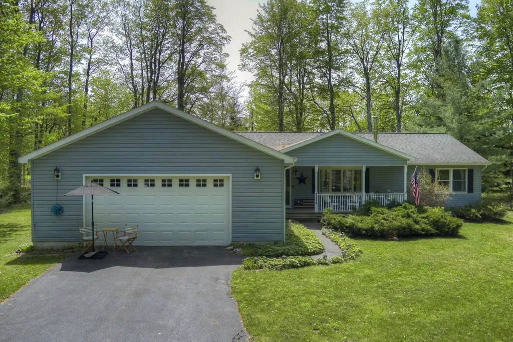 4451 S Hemlock Road Centerville Township MI 49621