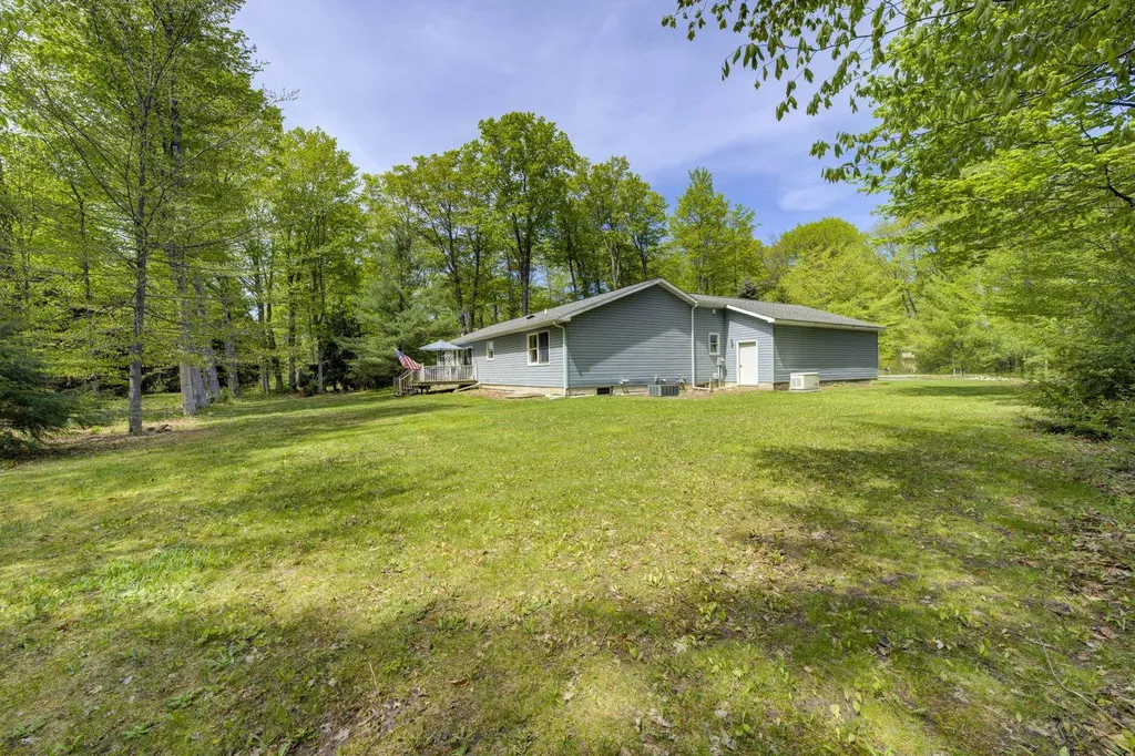 4451 S Hemlock Road Centerville Township MI 49621