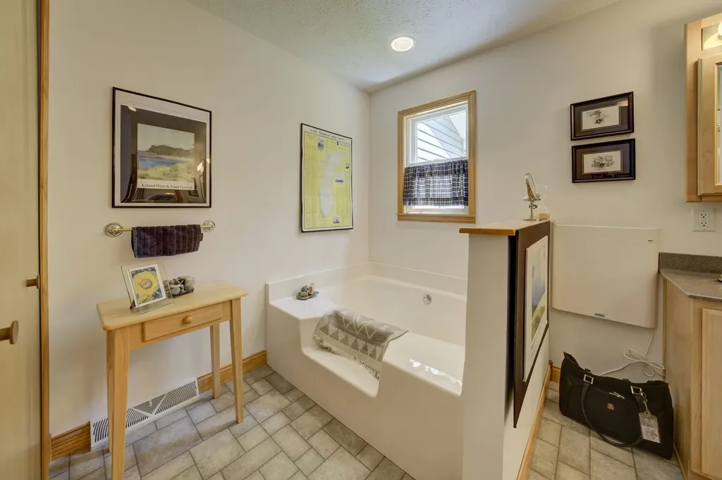 4451 S Hemlock Road Centerville Township MI 49621