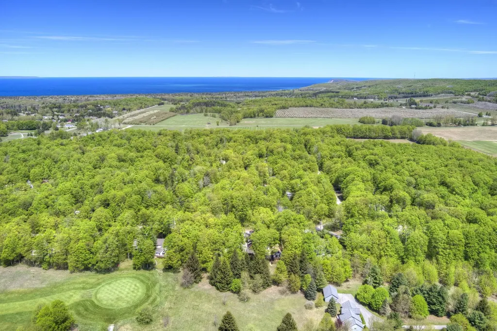 4451 S Hemlock Road Centerville Township MI 49621