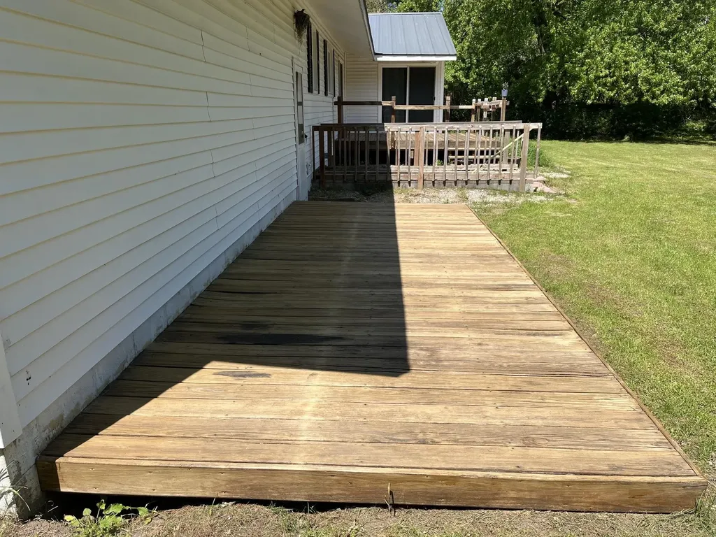 2510 E Silver Lake Road N Garfield Charter Township MI 49685