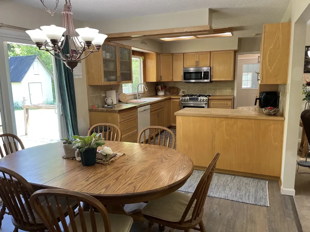2510 E Silver Lake Road N Garfield Charter Township MI 49685