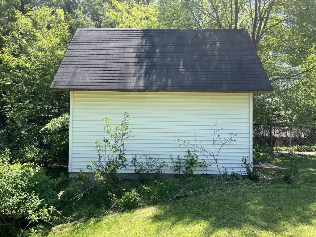 2510 E Silver Lake Road N Garfield Charter Township MI 49685
