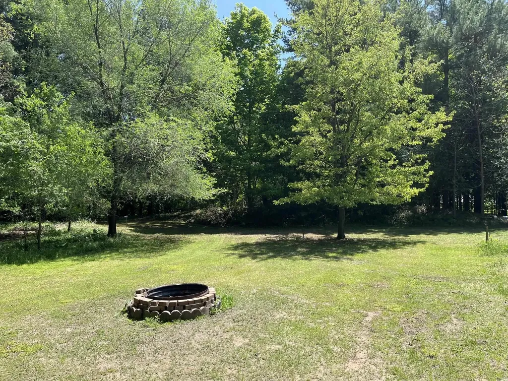 2510 E Silver Lake Road N Garfield Charter Township MI 49685