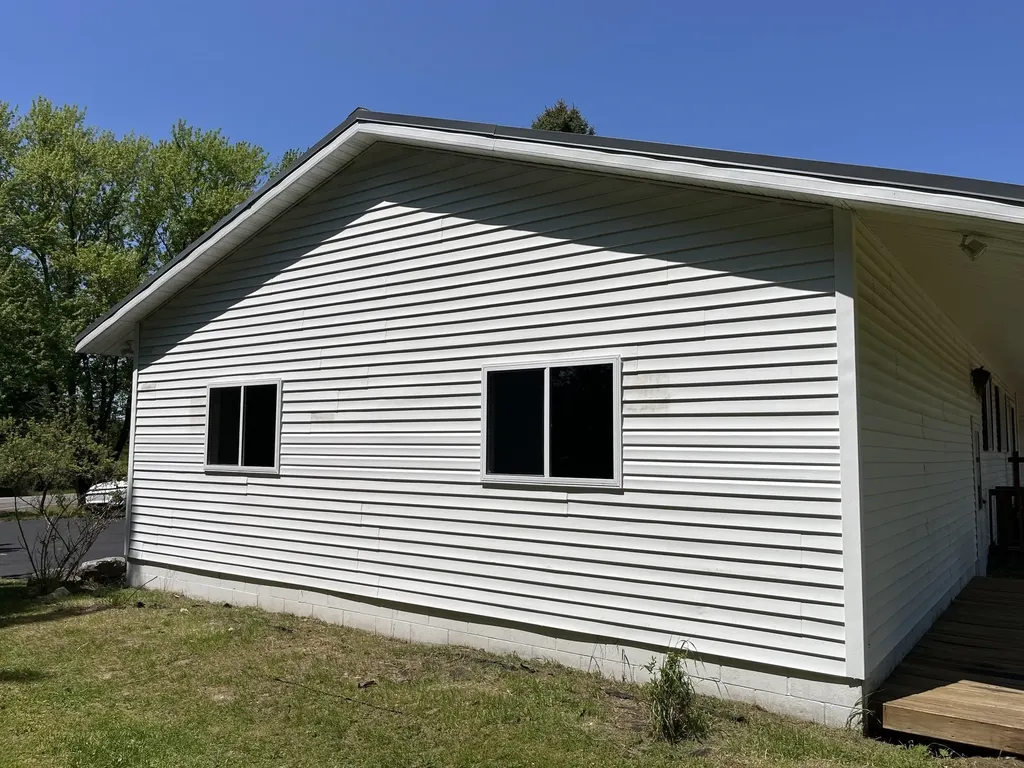 2510 E Silver Lake Road N Garfield Charter Township MI 49685