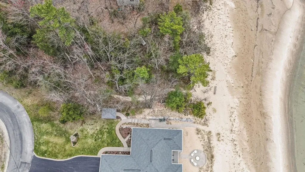 6831 E Harbor Drive Elk Rapids Township MI 49629