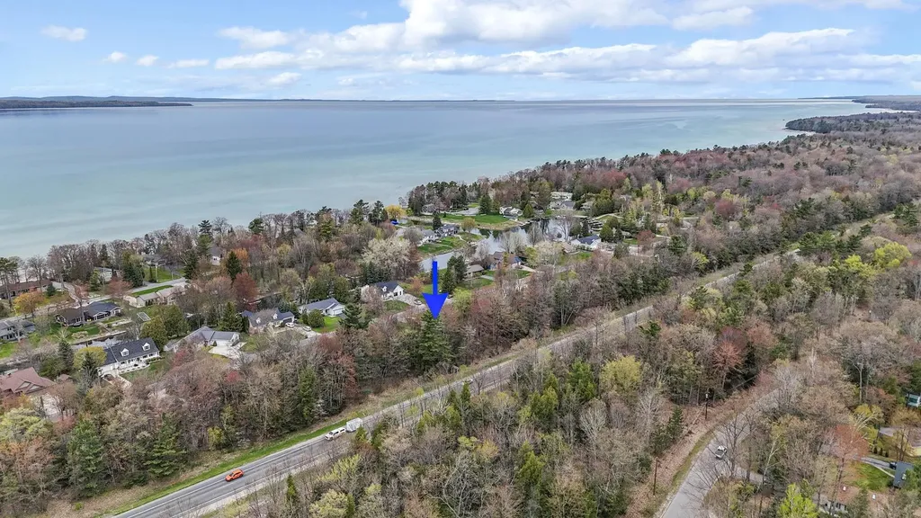 6831 E Harbor Drive Elk Rapids Township MI 49629