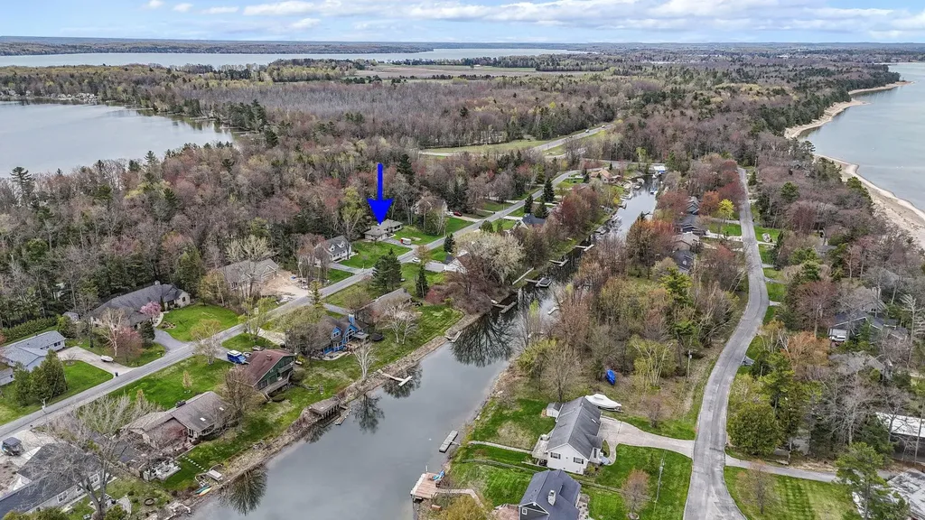 6831 E Harbor Drive Elk Rapids Township MI 49629