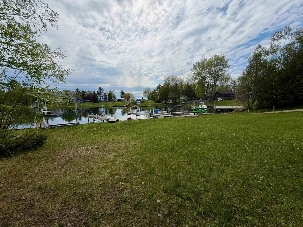 6831 E Harbor Drive Elk Rapids Township MI 49629