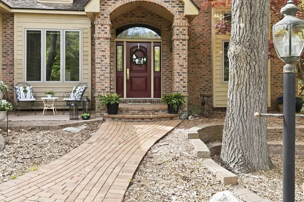 10481 S Monaco Way Elmwood Charter Township MI 49684