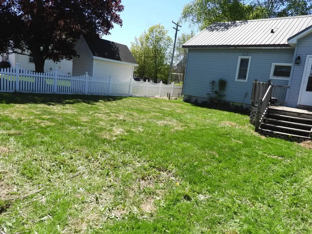 1001 Augusta Street Sault Ste. Marie City MI 49783