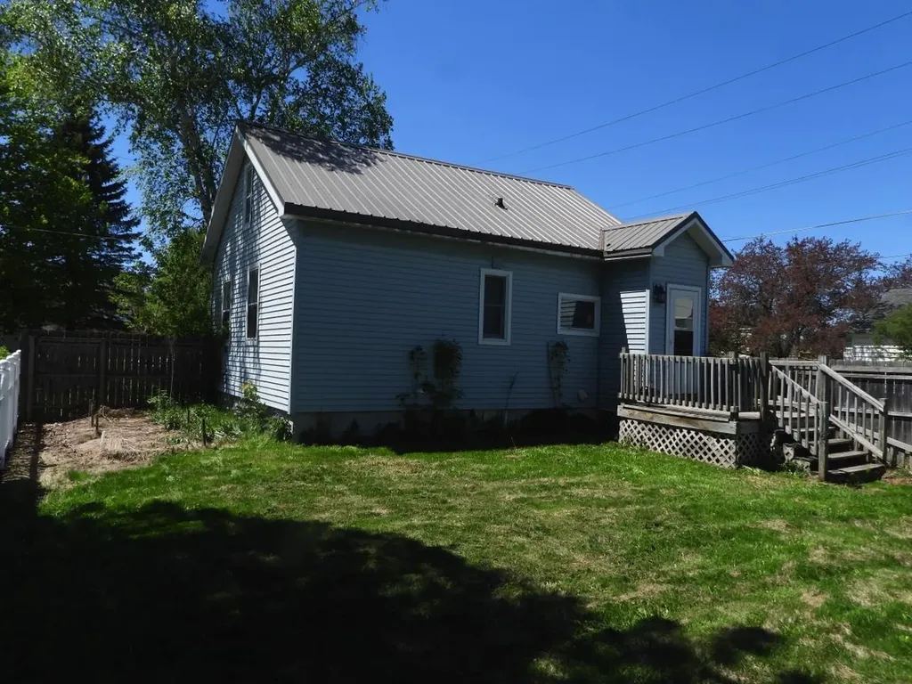 1001 Augusta Street Sault Ste. Marie City MI 49783