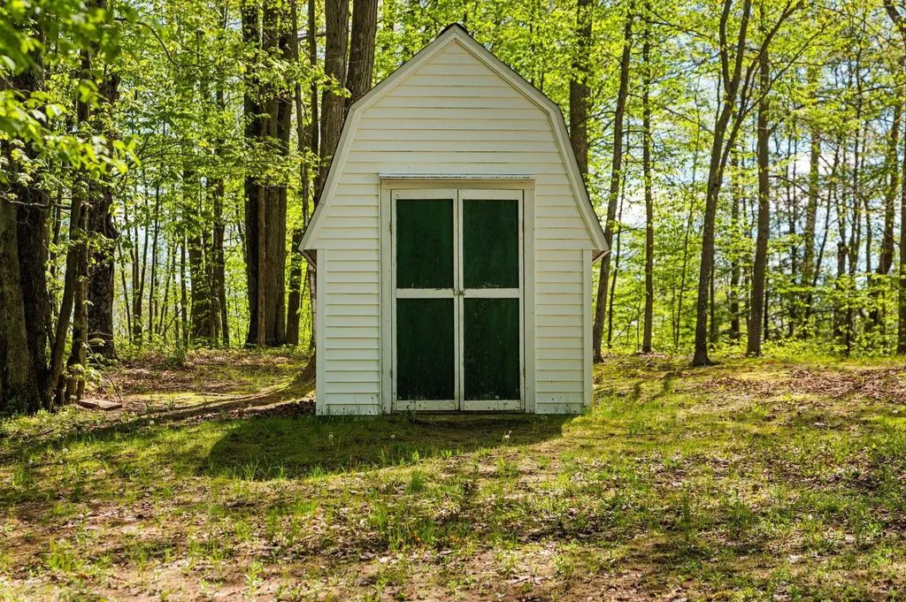 3936 Jeri Road Inland Township MI 49643