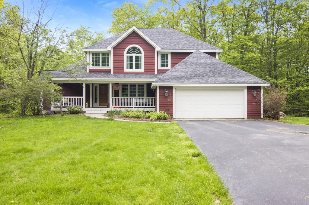 6261 S Westwood Parkway Bingham Township MI 49682