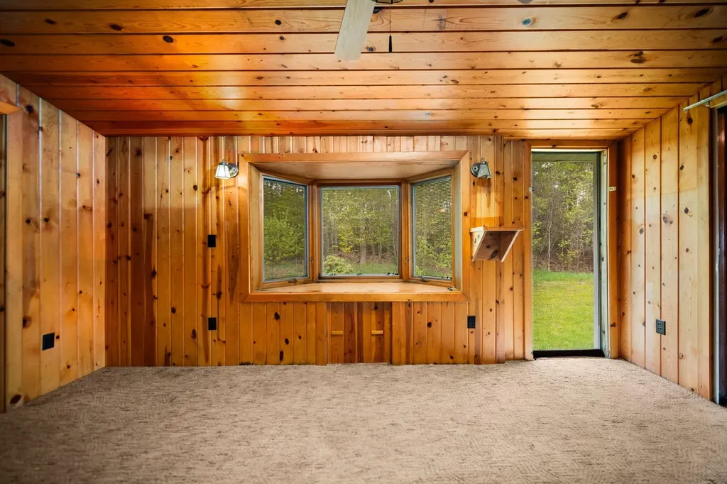 2631 Sparling Road Paradise Township MI 49649