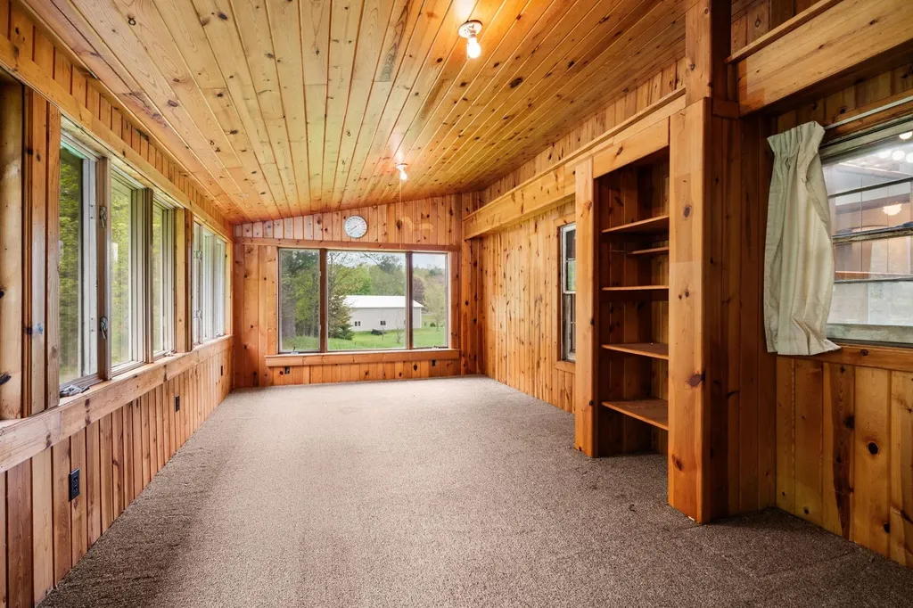 2631 Sparling Road Paradise Township MI 49649