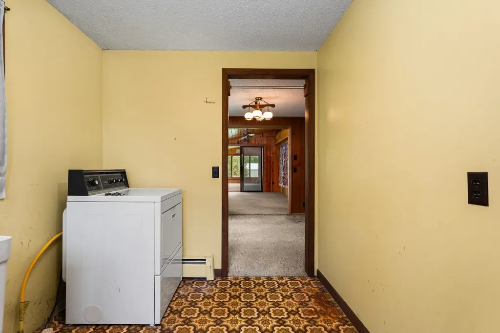 2631 Sparling Road Paradise Township MI 49649