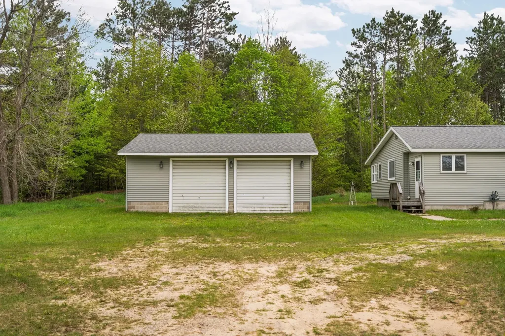 2631 Sparling Road Paradise Township MI 49649