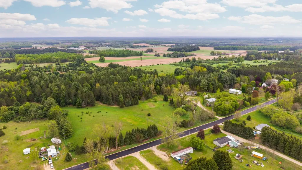 2631 Sparling Road Paradise Township MI 49649