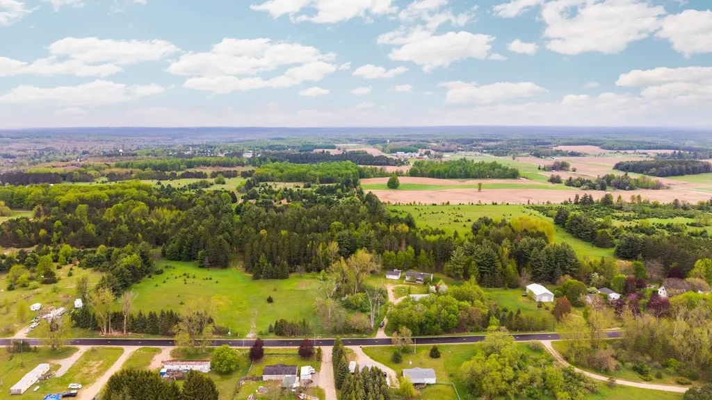 2631 Sparling Road Paradise Township MI 49649