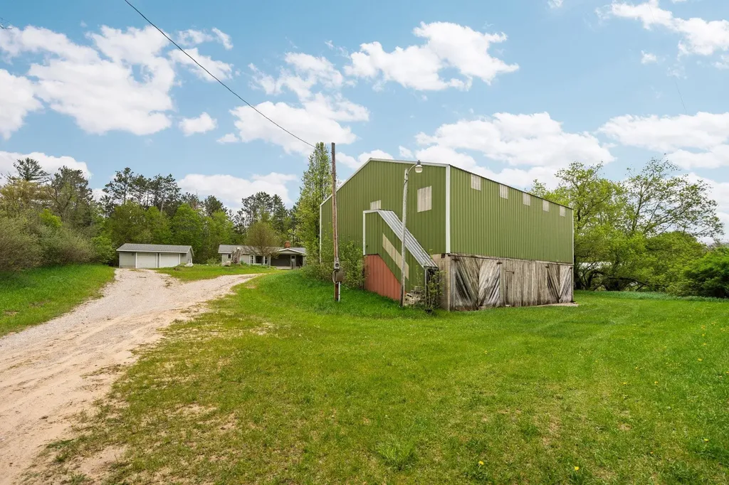 2631 Sparling Road Paradise Township MI 49649