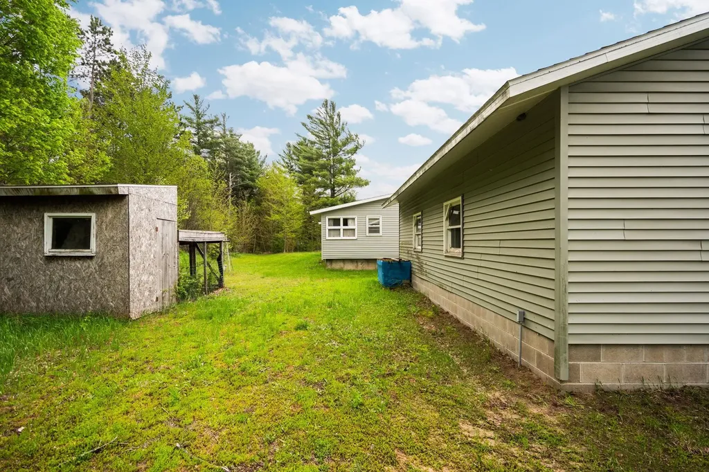 2631 Sparling Road Paradise Township MI 49649
