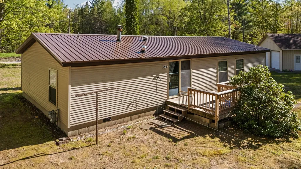 10908 Vans Lane Fife Lake Township MI 49633