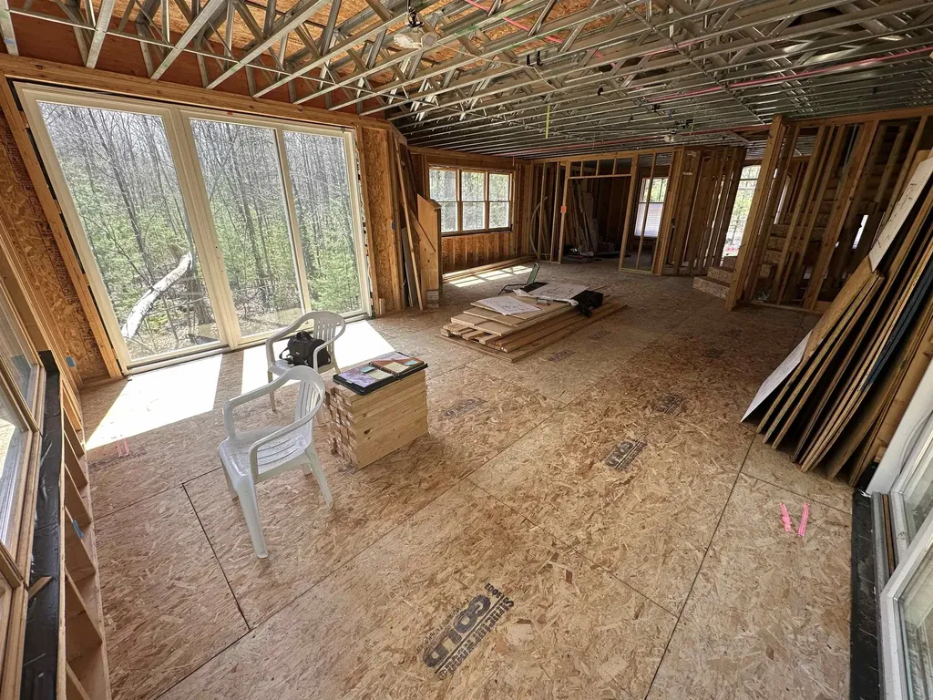 2088 E Higgins Lake Drive Gerrish Township MI 48653