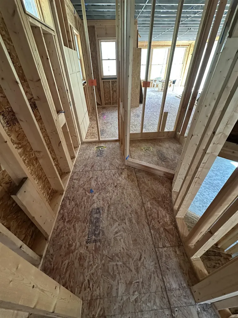 2088 E Higgins Lake Drive Gerrish Township MI 48653