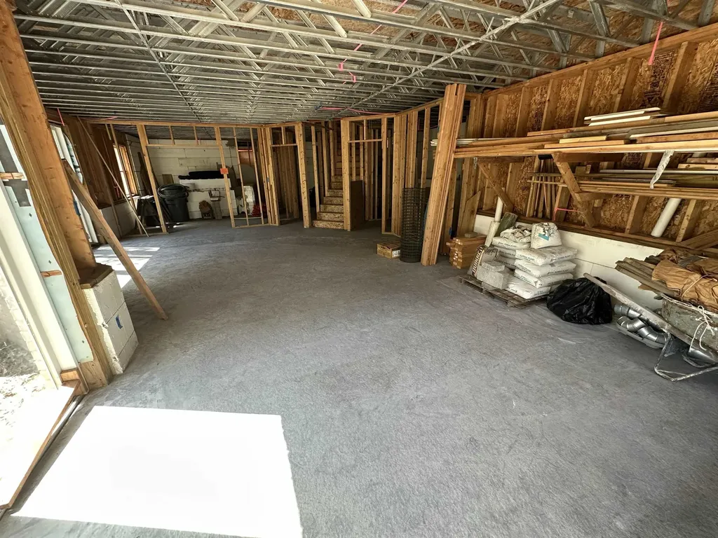 2088 E Higgins Lake Drive Gerrish Township MI 48653