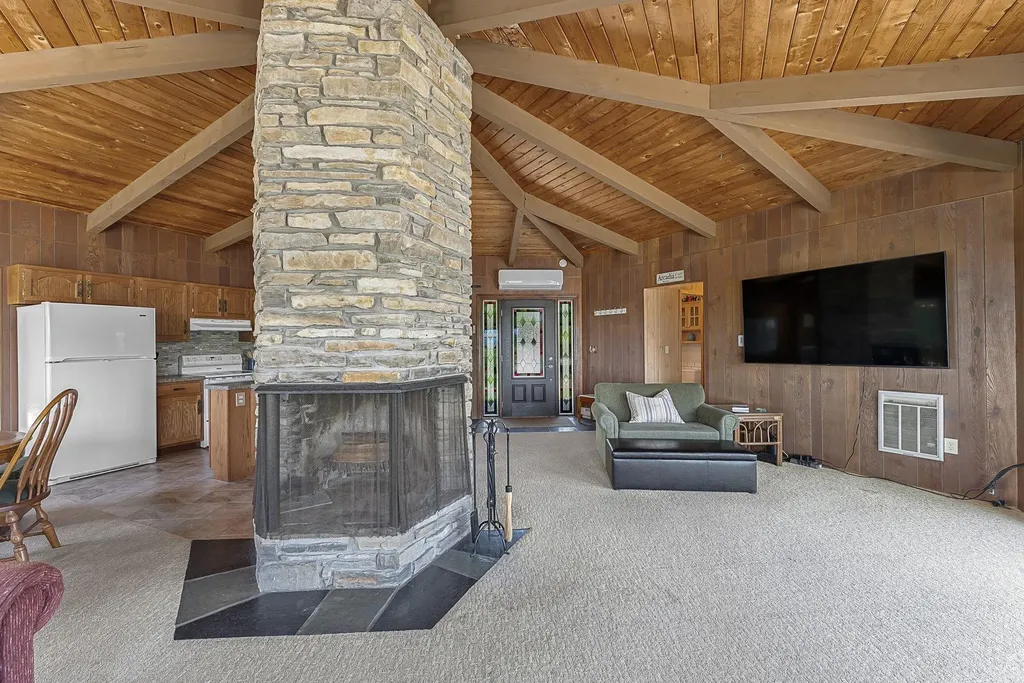 16560 Starke Road Arcadia Township MI 49613