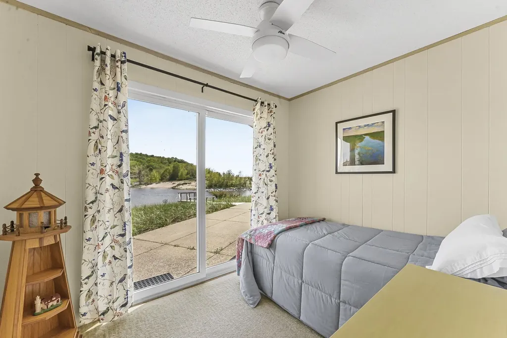 16560 Starke Road Arcadia Township MI 49613