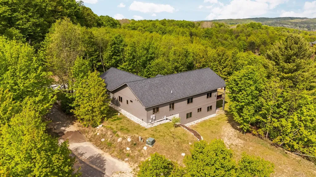 4478 Horseshoe Path Kearney Township MI 49615